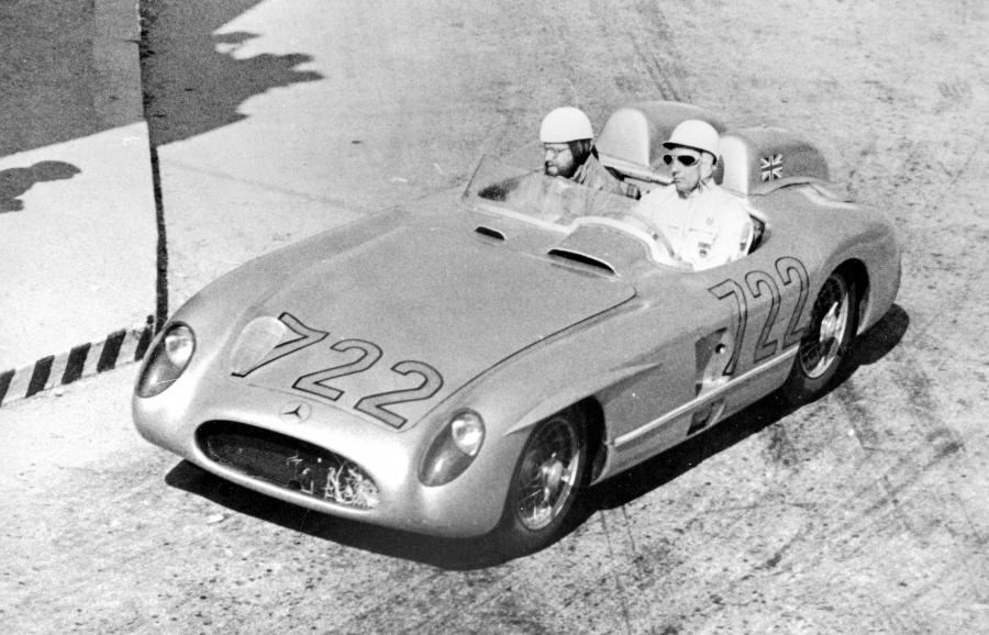  Mercedes-Benz 300 SLR 1955 года  (фото 24 из 69)